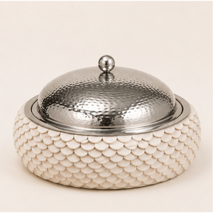 Casserole artisanale incrustée de nacre avec couvercle en acier inoxydable martelé, pot isotherme pour service hôtelier et mariage - Product Image 6