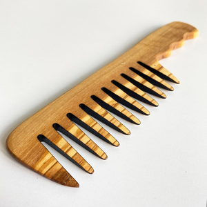 Peigne à dents larges en bois naturel, brosse démêlante faite à la main pour hommes et femmes, soin des cheveux bouclés et épais - Product Image 2