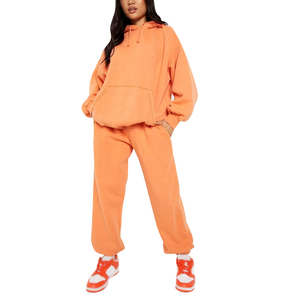 Conjunto Deportivo para Mujer con Efecto Desgastado, Sudadera con Capucha y Pantalones Deportivos de Estilo Vintage, Diseño Personalizado, Transpirable - Product Image 1