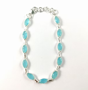 Pulsera Elegante de Plata de Ley 925 con Calcedonia Aqua, Diseño Moderno, Antideslustre, Joyería de Lujo para Uso Diario - Product Image 3