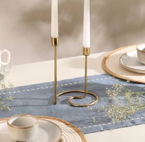 Porte-bougie moderne en laiton doré fait main, écologique, pour la décoration de table de Noël et de Pâques - Product Image 3