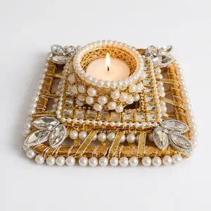 Porte-bougie carré fait main avec perles et cristaux pour la décoration de mariage et de la maison - Product Image 5