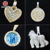 Redleaf Jewelry Pendentifs personnalisés Hip Hop 925 Sterling Silver Iced Out VVS Moissanite Pendentifs Charmes Pendentif Moissanite pour hommes