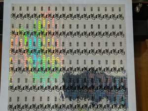 Etiqueta Holográfica PET Ecológica, Duradera, Resistente al Agua, Anti-Falsificación, con Código de Barras, Fuerte Adhesión, Térmica - Product Image 2