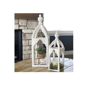 Farol de Madera Hecho a Mano con Puerta de Vidrio y Asa de Cuerda, Centro de Mesa Rústico para Velas Estilo Granja - Product Image 5