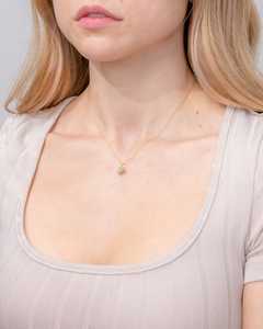 Collar con Colgante de Mariposa en Oro Amarillo con Diamante Cultivado en Laboratorio - Product Image 3