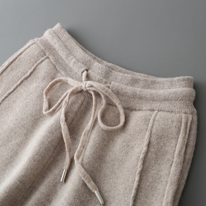 Pantalon de survêtement gris pour homme Fiy Humble, coupe droite, style hip-hop, taille élastique avec cordon de serrage, décontracté, en coton tissé, effet vieilli et délavé - Product Image 3