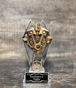 Trofeo de Metal Personalizado de Alta Calidad para Premios Académicos y de Mérito Escolar Disponible para la Venta - Product Image 4