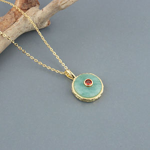 Collar con colgante redondo de amazonita natural, éxito de ventas, con pequeños detalles de circonita cúbica, cadena de cable chapada en oro de 18k, unisex. - Product Image 3