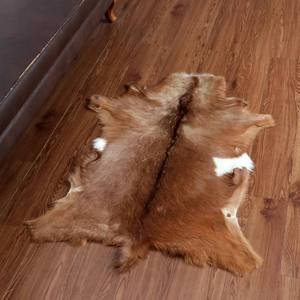 Matériau en cuir entier de chèvre avec fourrure intégrée de couleur barbe et peau de mouton - Product Image 3