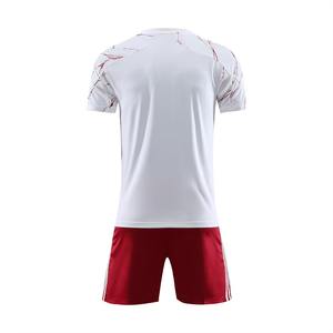 Conjunto de Uniforme de Fútbol de Grado Profesional con Tela de Secado Rápido, Logos Sublimados y Ajuste Cómodo para Partidos de Liga - Product Image 5