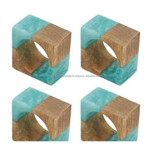 Anillos de Servilleta Geométricos de Madera y Resina Ecológicos Hechos a Mano de Primera Calidad - Elegantes Accesorios Modernos para la Mesa en Fiestas - Product Image 3
