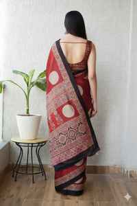 Sari de Seda Modal de Aspecto Lujoso, Sari Tradicional Suave y Ligero - Product Image 4