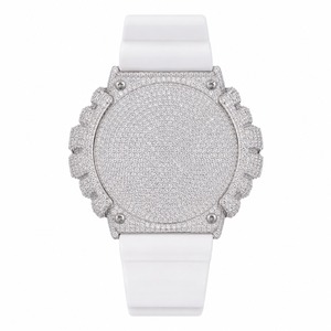 Reloj digital con bisel cuadrado de diamantes de imitación, correa de silicona blanca, moda unisex - Product Image 2