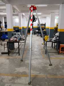 Trípode Portátil de Aleación de Aluminio para Rescate de Emergencia, Elevación y Sistemas de Protección Contra Caídas, Trípode de Seguridad de Aluminio de Alta Resistencia - Product Image 2