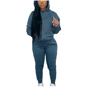 Conjunto Deportivo para Mujer 2026, Top Corto con Capucha, Pantalones con Cordón, Pantalones Deportivos y Sudadera con Capucha - Product Image 2