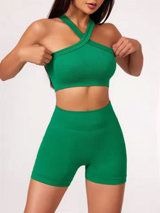 Ensemble de yoga vintage 2 pièces effet seconde peau pour femme – Short taille haute et brassière de sport – Idéal été - Product Image 6