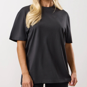 Camiseta de mujer 100% algodón, cuello redondo, color personalizado, logotipo bordado, impresión, suministro de fábrica - Product Image 3