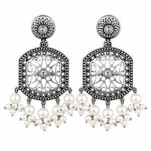 Fournisseur de Confiance Boucles d'Oreilles Pendantes Fleur Ethnique en Argent Oxydé avec Moissanite en Laiton Sertie Clos – Cadeau Bijoux Femme - Product Image 5