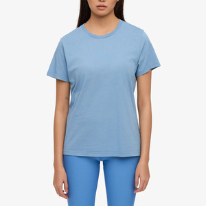 Camiseta de manga corta azul claro para mujer, cuello redondo, corte regular, top informal para primavera y verano - Product Image 1