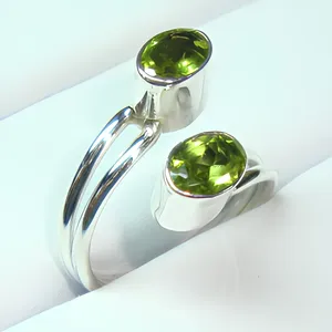 Bague ajustable en argent sterling 925 avec péridot vert, bijoux indiens faits à la main, pierres précieuses, pour femme, à porter au quotidien - Product Image 3