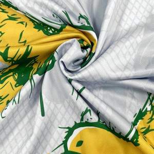 Camisetas de Fútbol Unisex Sublimadas Personalizadas OEM, Transpirables, 100% Poliéster, con Mangas Cortas, Logotipo y Diseño Personalizados del Jugador del Equipo - Product Image 4