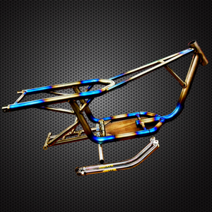 Cuadro de Motocicleta Profesional de Titanio para Carreras con Acabado Arcoíris - Product Image 1