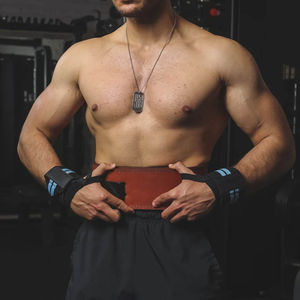 Cinturón de Levantamiento de Pesas de Alta Calidad para Gimnasio, Cinturón de Piel de Vaca Ancho con Hebilla de Palanca para Levantamiento de Pesas - Product Image 4