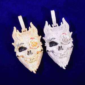 Elegante Colgante de Calavera de Plata de Ley 925 con Moissanita VVS Personalizada, Esqueleto de Diablo con Incrustaciones, Joyería de Lujo Unisex Estilo Hip Hop - Product Image 1