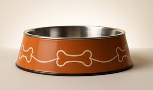 Tazón de Comida para Mascotas con Diseño de Contorno de Hueso Personalizado, Base Antideslizante, Color Naranja Óxido, Plato de Metal para Perros y Gatos, Suministros al por Mayor - Product Image 3