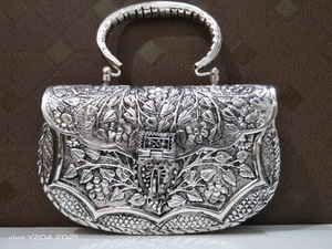 Bolso de mano de latón hecho a mano, bolso de mano de diseñador, bolso de noche para mujeres y niñas, el mejor accesorio elegante, precio bajo - Product Image 4