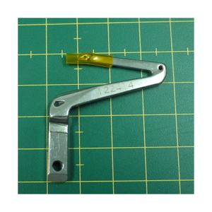 122-41407 PIÈCES DE MACHINE À COUDRE INDUSTRIELLE LOOPER INFÉRIEURE - Product Image 1