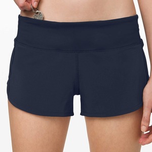 Shorts Deportivos Antideslizantes para Mujer, Shorts Deportivos Negros con Cintura Ajustable con Cordón, Corte Holgado, Cintura Media, con Ribete Blanco - Product Image 4