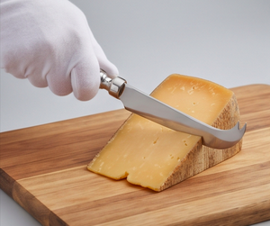 Cuchillo para queso de cerámica con mango de zinc plateado, perfecto como utensilio de cocina y para uso doméstico. - Product Image 6