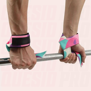 Sangles de poignet de musculation robustes avec logo personnalisé, en coton et cuir durables, pour haltérophilie, powerlifting et fitness. - Product Image 3