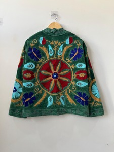 Veste Bohème en Velours Brodé Floral et Coton Écologique à Manches Longues et Col Rond Grande Taille pour Femme – Vêtement d'extérieur Décontracté Hiver - Product Image 5