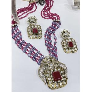 Ensemble collier long et boucles d'oreilles en moissanite plaqué or de qualité supérieure, idéal pour les mariages indiens et les tenues de soirée pour femmes - Product Image 1