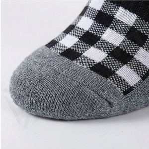 Crew <b>Socks</b> Plaid Pattern <b>Black</b> White Gray Casual Knitted Breathable Adult Spring Style - Product Image 6