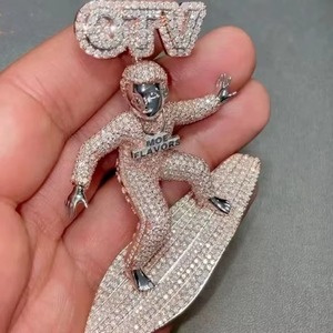 Pendentif Singe sur le Surf en Argent 925 et Moissanite, Style Hip Hop, Personnage de Dessin Animé, Pendentif Rapper Hip Hop - Product Image 1