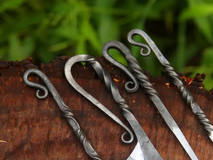 Ensemble de couverts médiévaux pour le camping et les repas en plein air, ustensiles de table traditionnels faits à la main en acier, cuillère, fourchette, couteau pour la maison - Product Image 2