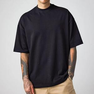 เสื้อยืดสีดำ คอตตอน ทรงโอเวอร์ไซส์ สำหรับผู้ชาย คอกลม แขนสั้น ทรงหลวม สไตล์ลำลอง สตรีทแวร์ แฟชั่น เสื้อยืดพื้นฐาน - Product Image 1