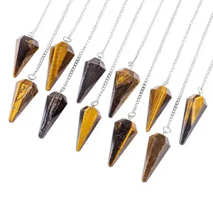 Pendentif en cristal d'œil de tigre naturel sculpté pour l'équilibrage des chakras, avec chaîne en argent, idéal pour le Nouvel An et les occasions Feng Shui - Product Image 1