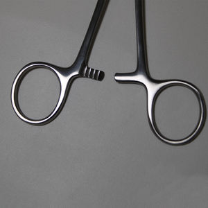 Pinza Hemostática Manual Reutilizable de Acero Inoxidable Premium, Tipo Mosquito, 9cm, Curva, Instrumentos Quirúrgicos WORLD SURGICAL - Product Image 4