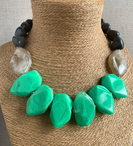 Collier en résine écologique à perles, motif dégradé, pour femme, tendance, idéal pour mariage et soirée, meilleure vente en provenance d'Inde - Product Image 2