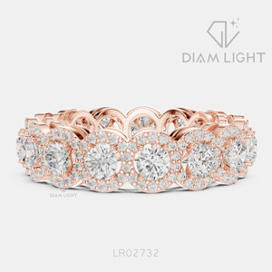 Bague de fiançailles de luxe en or blanc 14 carats avec diamant de laboratoire certifié IGI 3,203 carats, taille ronde, F+ VS+, pavé - Product Image 3