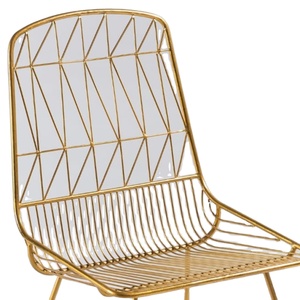 Asiento de comedor de hierro dorado moderno con diseño cruzado único Acabado dorado radiante para dormitorio Park Villa o patio - Product Image 4