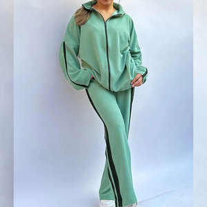 Conjunto Deportivo con Capucha para Mujer, Color Verde Menta, Corte Holgado, con Bolsillos Laterales, Diseño a Rayas, Ropa Casual de Otoño - Product Image 2