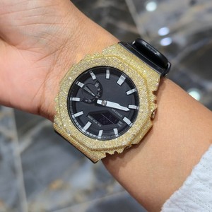 Reloj de Cuarzo con Incrustaciones Doradas, Correa de Goma, Estilo Analógico, Esfera Redonda de 41 mm, Reloj de Pulsera Unisex de Moda, Lujoso y Elegante - Product Image 4