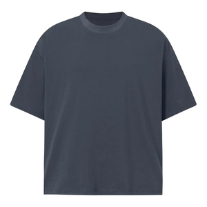 T-shirts en coton tricoté 100% personnalisés pour hommes, blancs, avec motif de personnage et col contrasté - Product Image 1