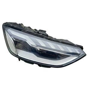 ไฟหน้ามือสอง A4 ขวา รุ่น 8W0941036E - Product Image 1